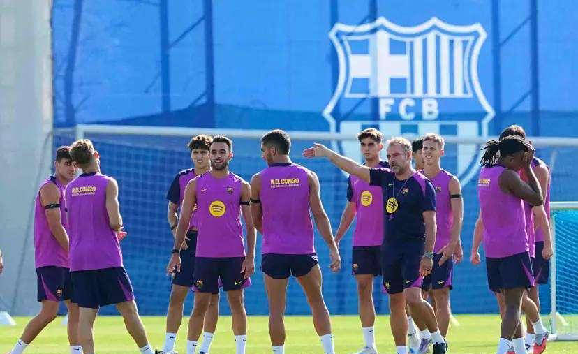 弗里克指责巴萨更衣室自私行为，诺坎普应如何应对